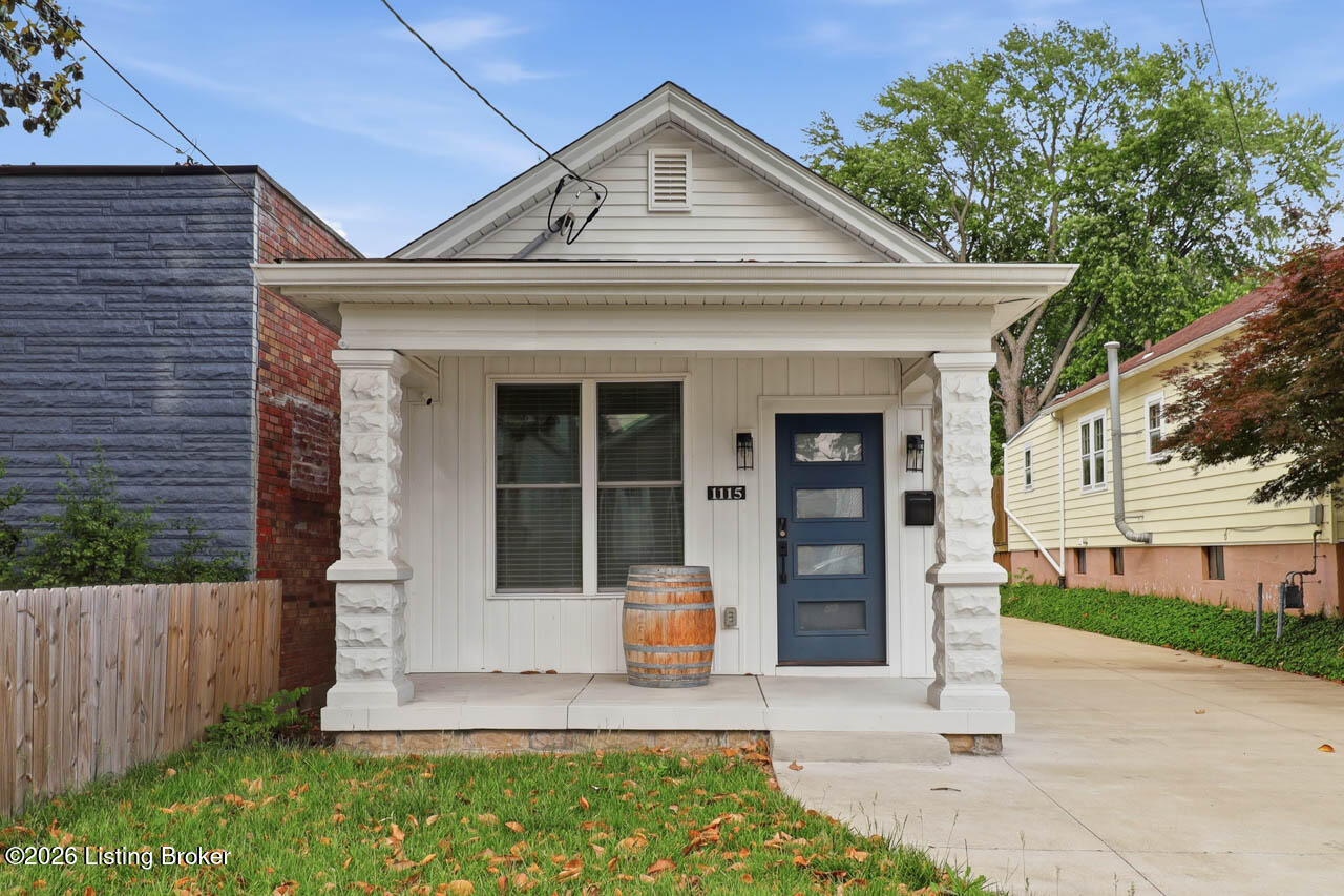 1115 Schiller Ave