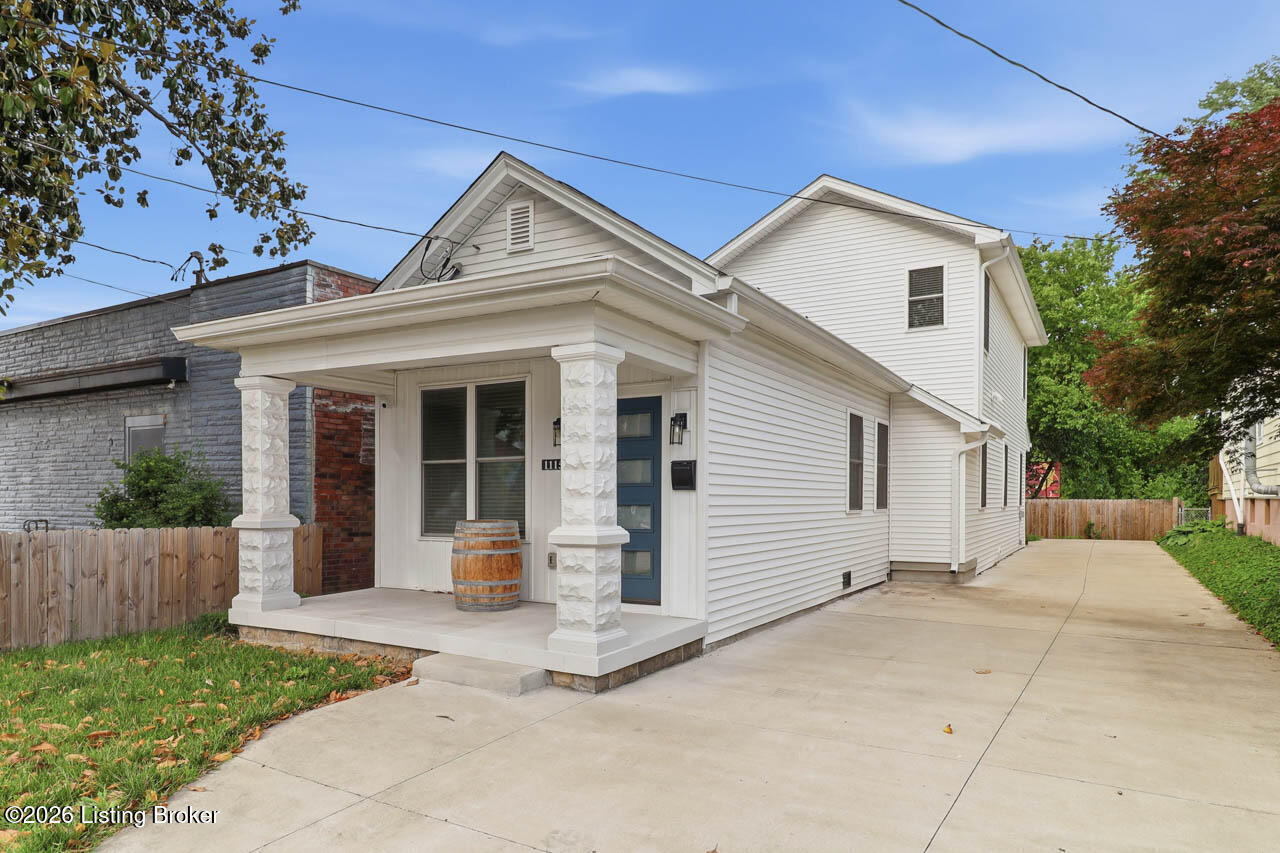 1115 Schiller Ave