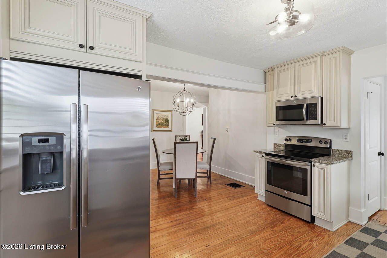 1521 Belmar Dr