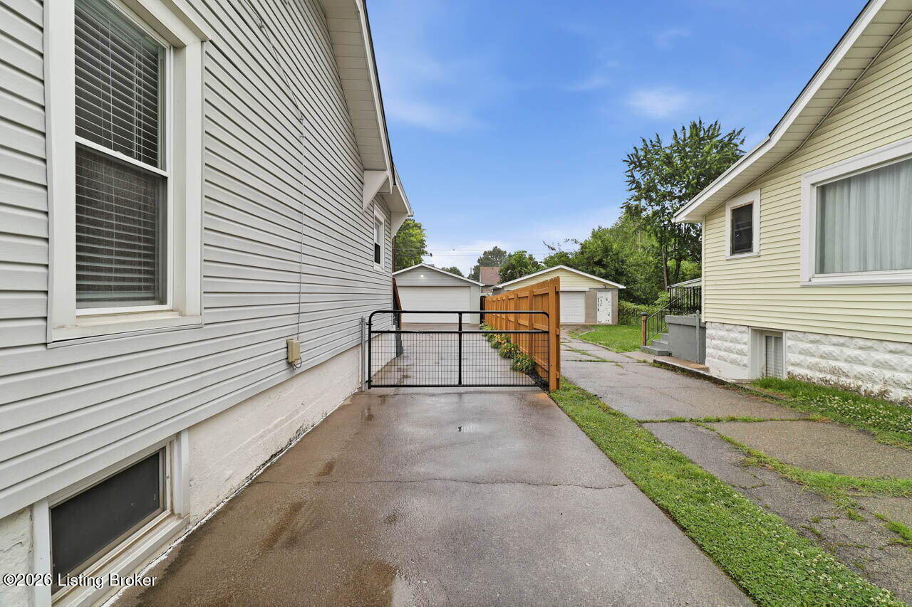 1521 Belmar Dr