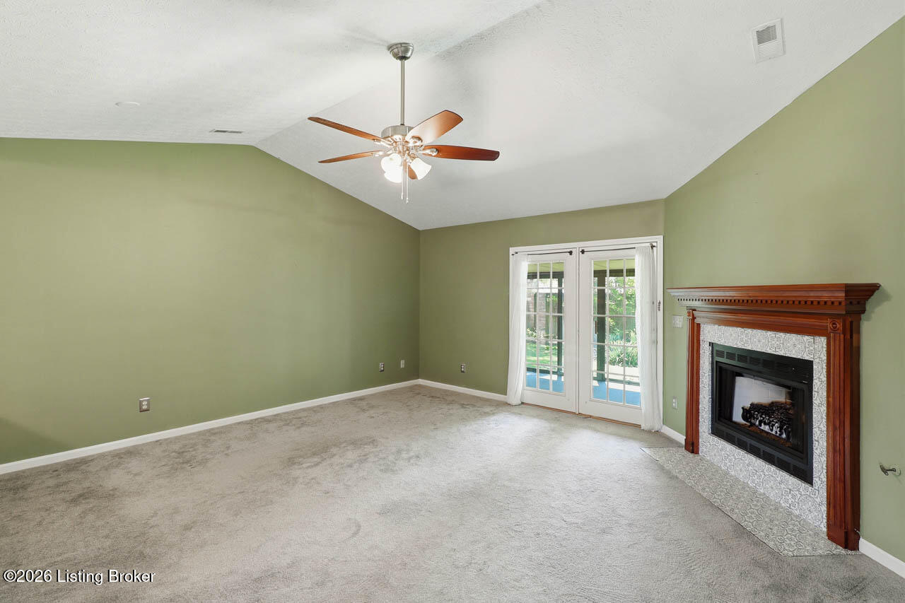 147 Bradford Pl