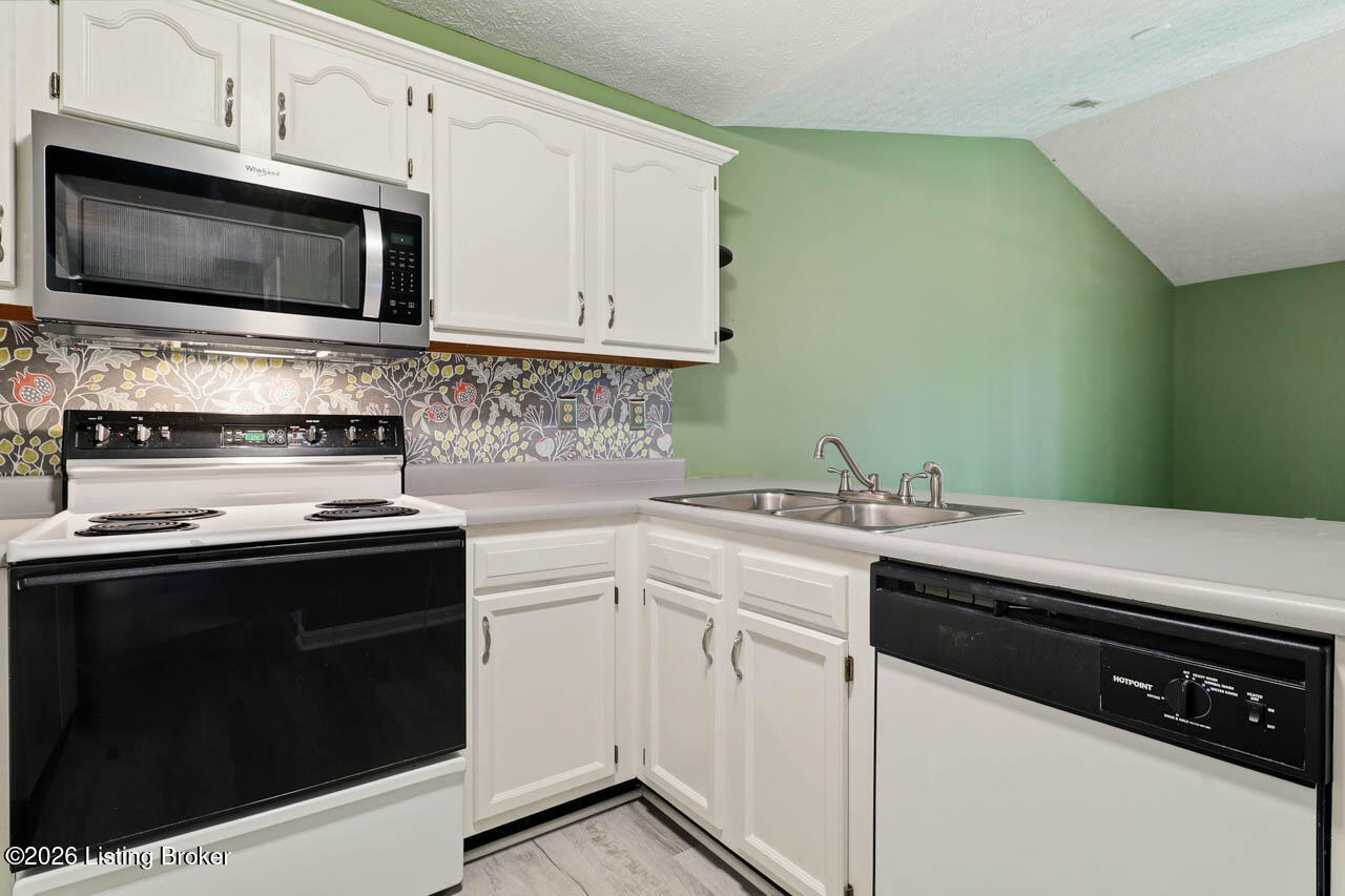 147 Bradford Pl