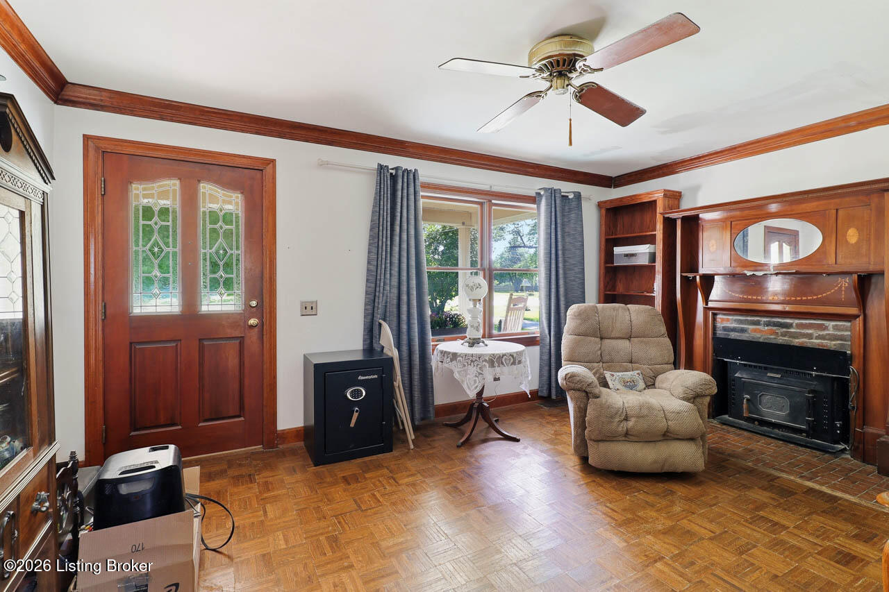 6701 Scenic Trail