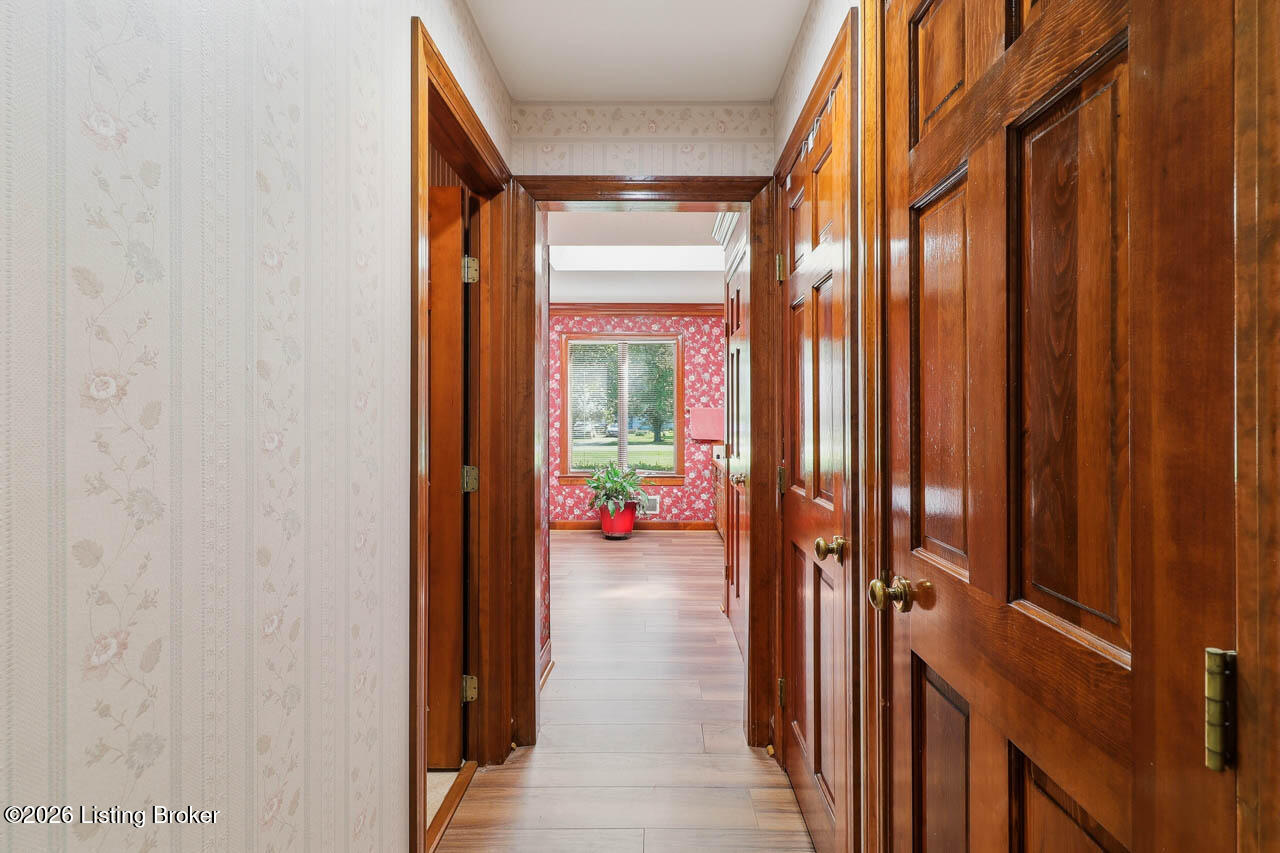 6701 Scenic Trail
