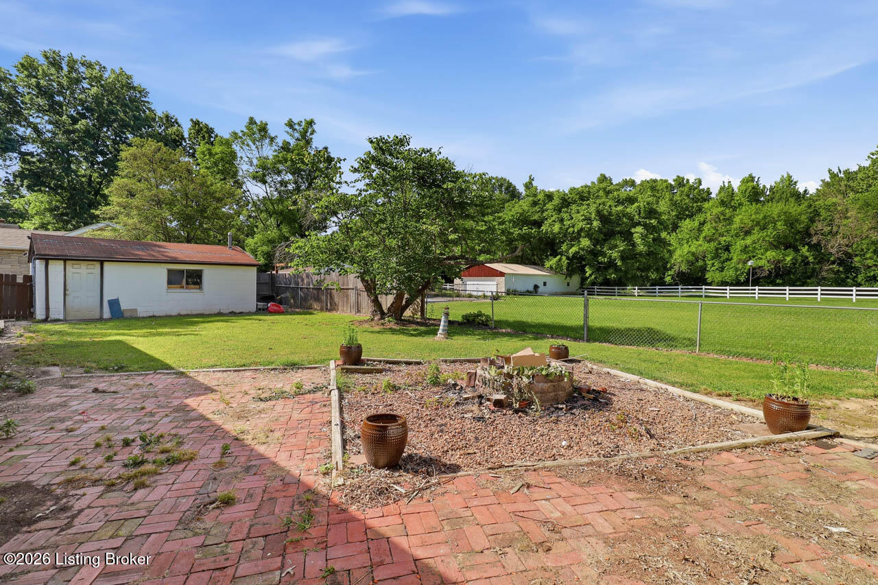 6701 Scenic Trail
