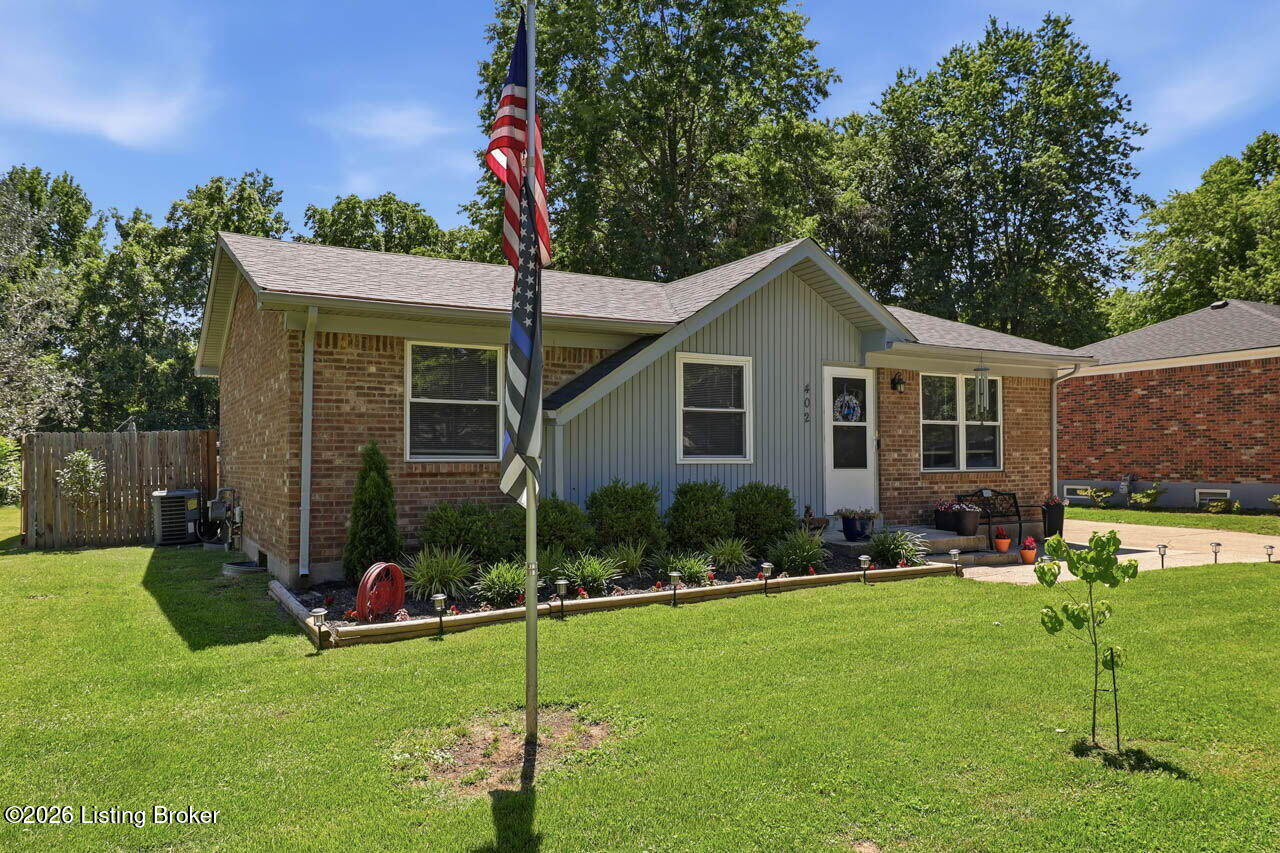 402 Ecchappe Ln