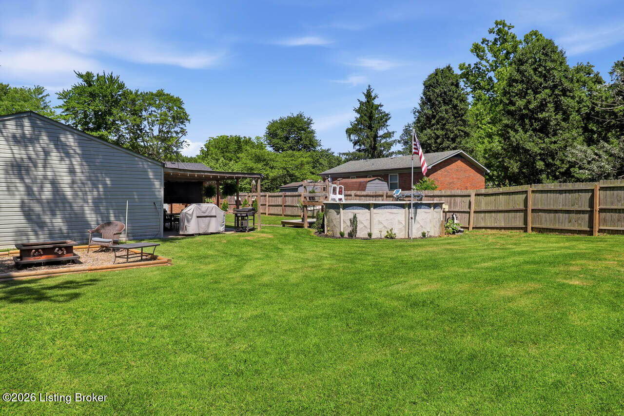 402 Ecchappe Ln