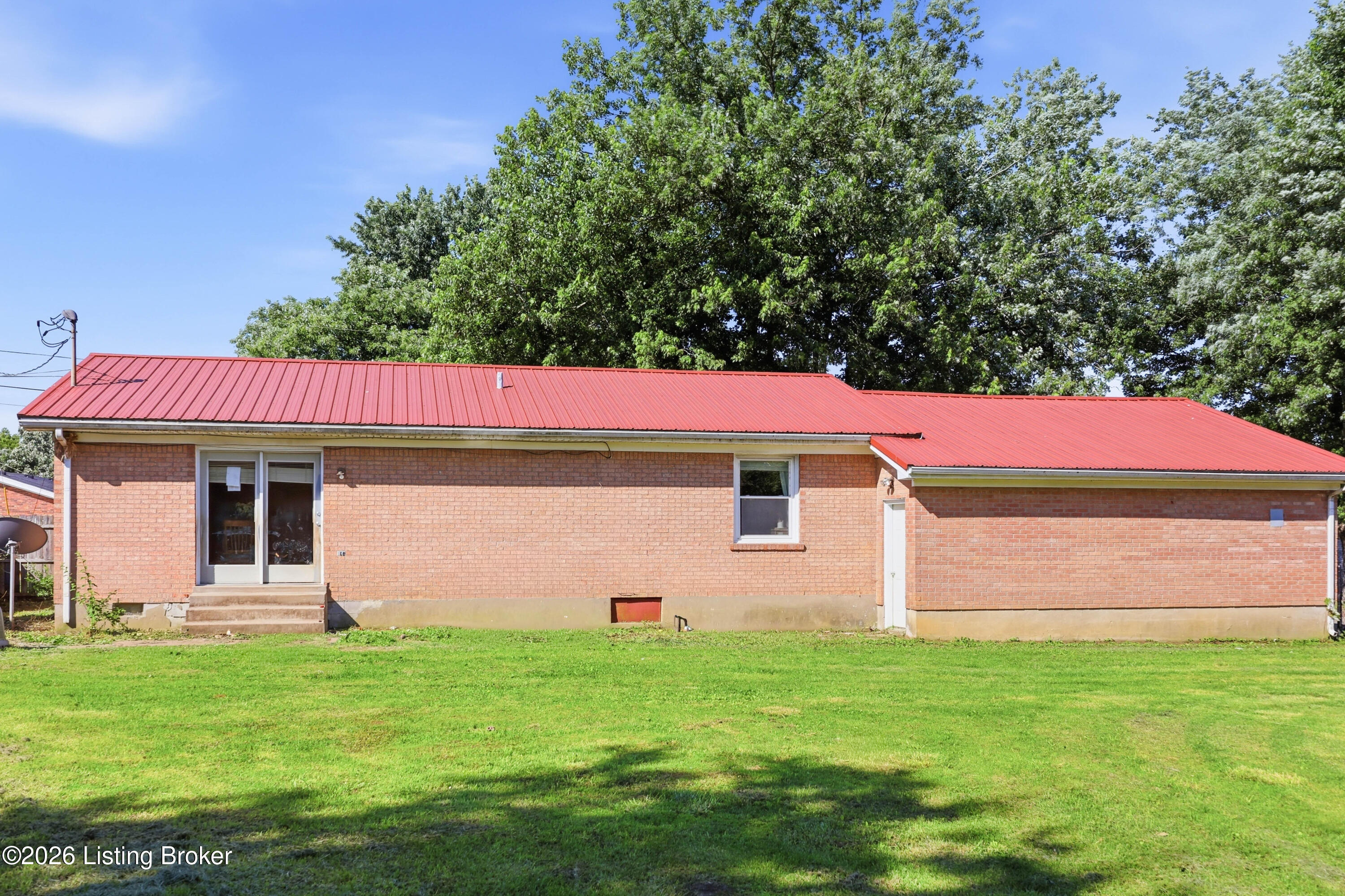 370 Concord Dr