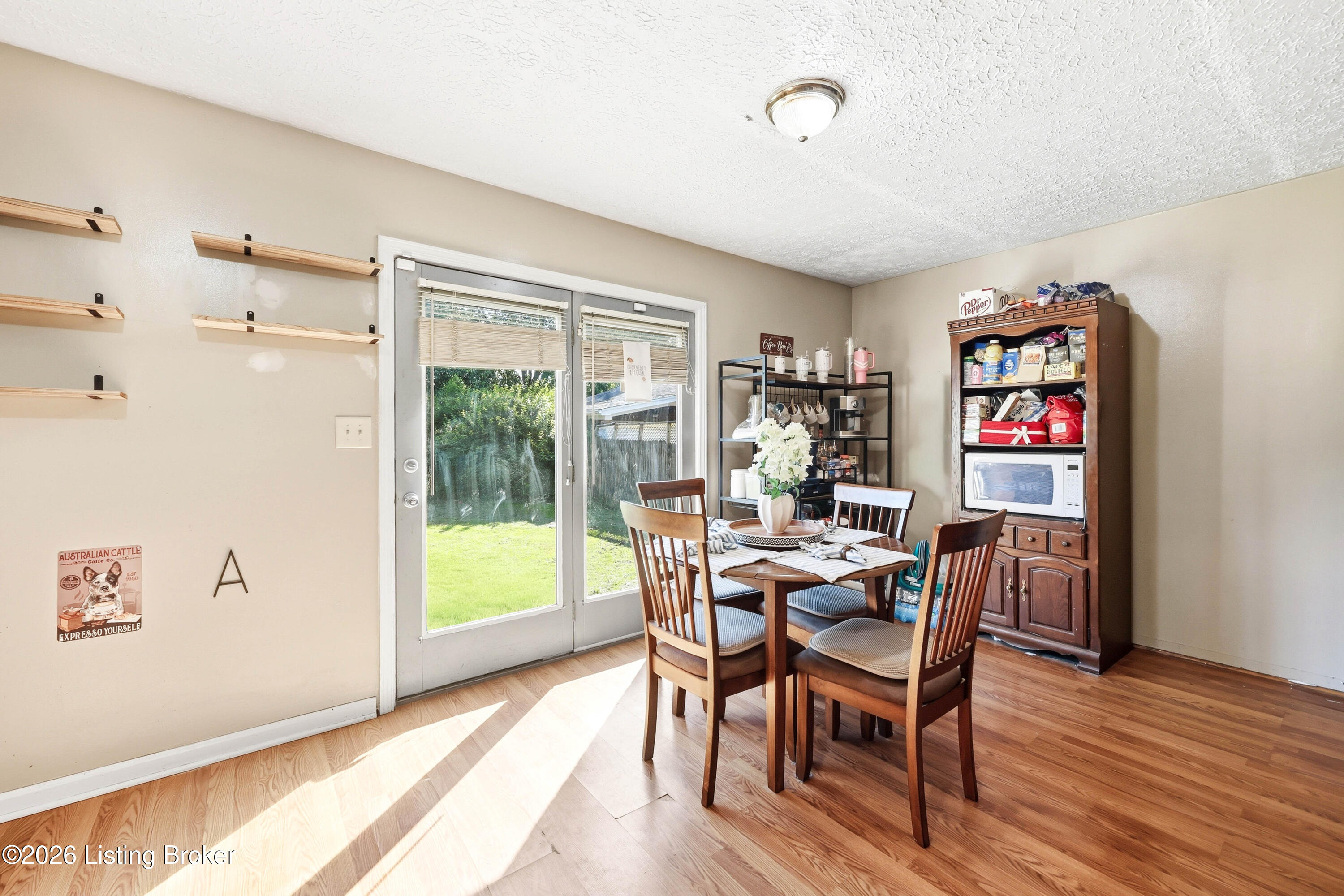 370 Concord Dr