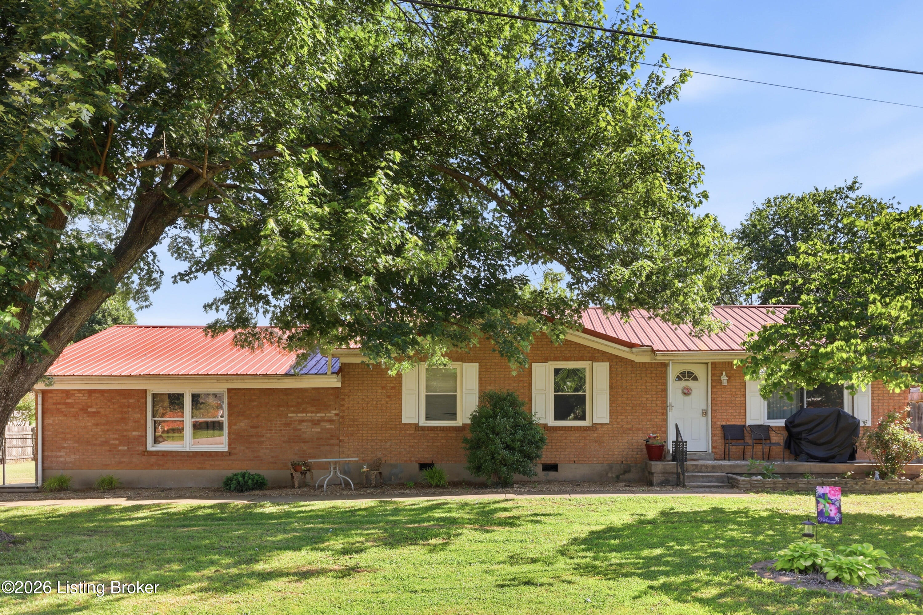 370 Concord Dr