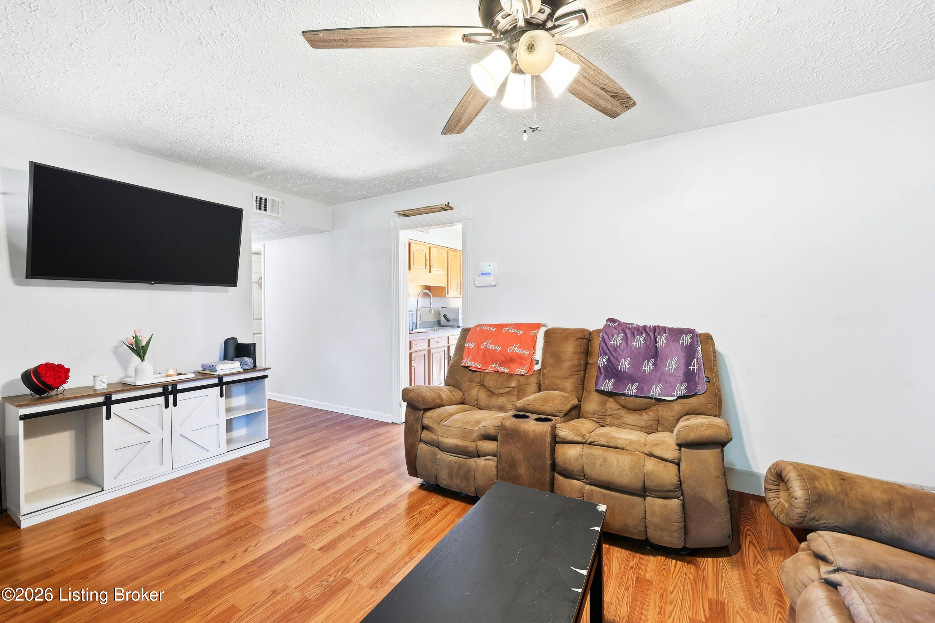 370 Concord Dr
