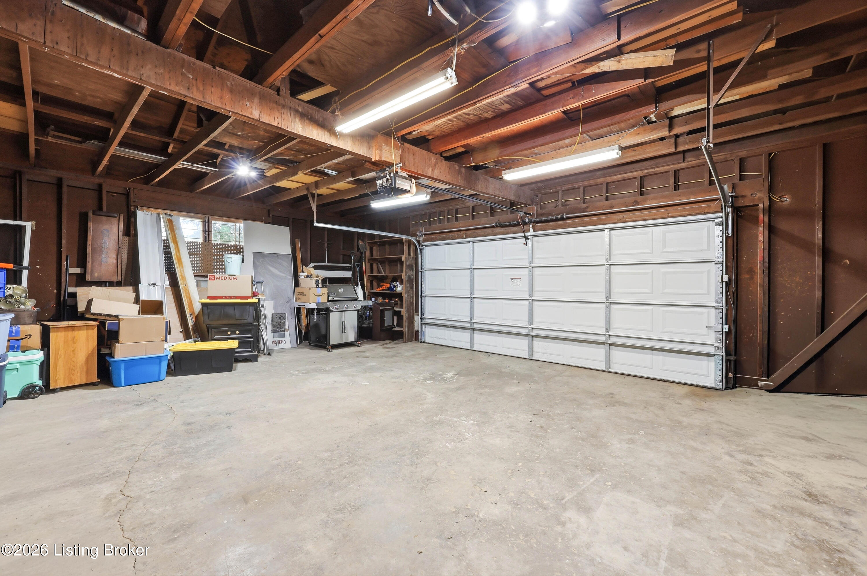 370 Concord Dr