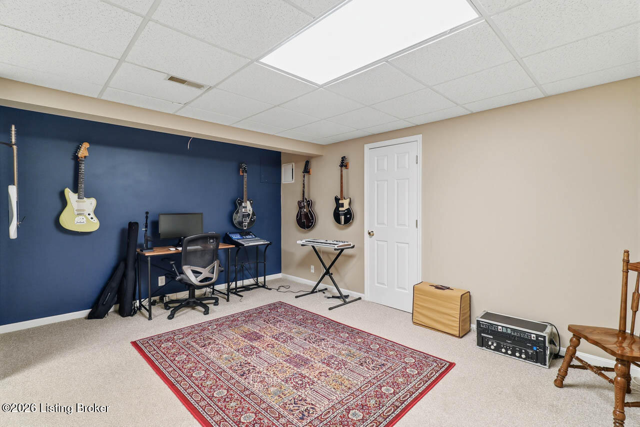 5104 Silverton Ln