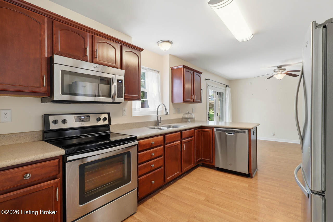 5104 Silverton Ln