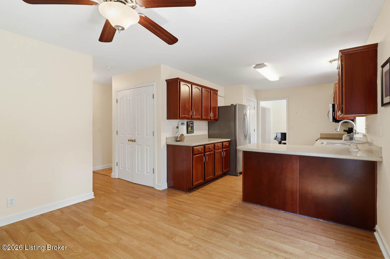 5104 Silverton Ln