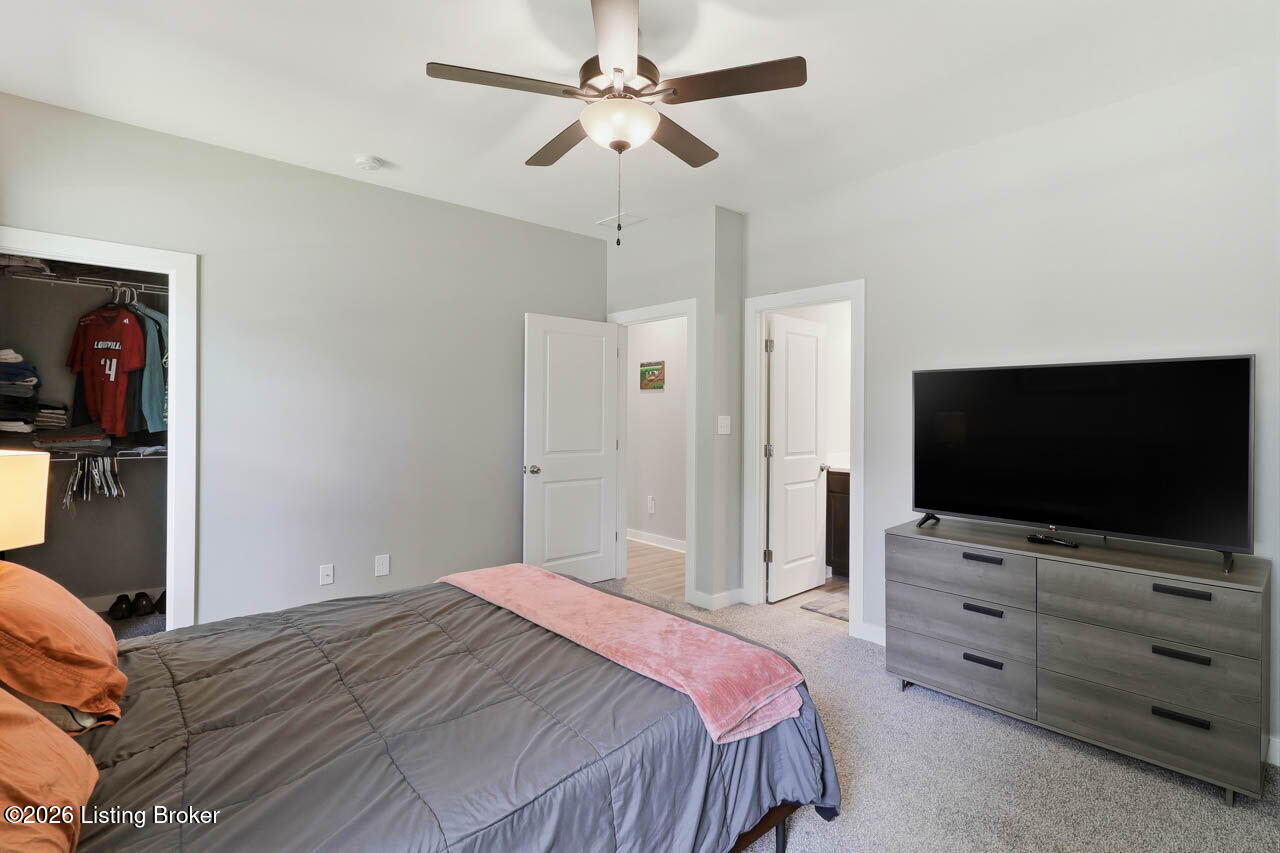 6502 Oak Village Dr