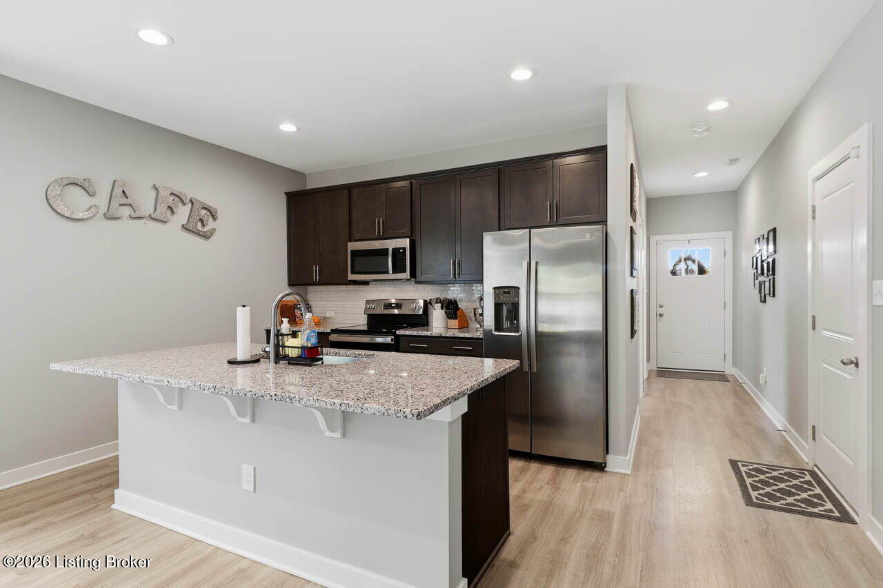 6502 Oak Village Dr