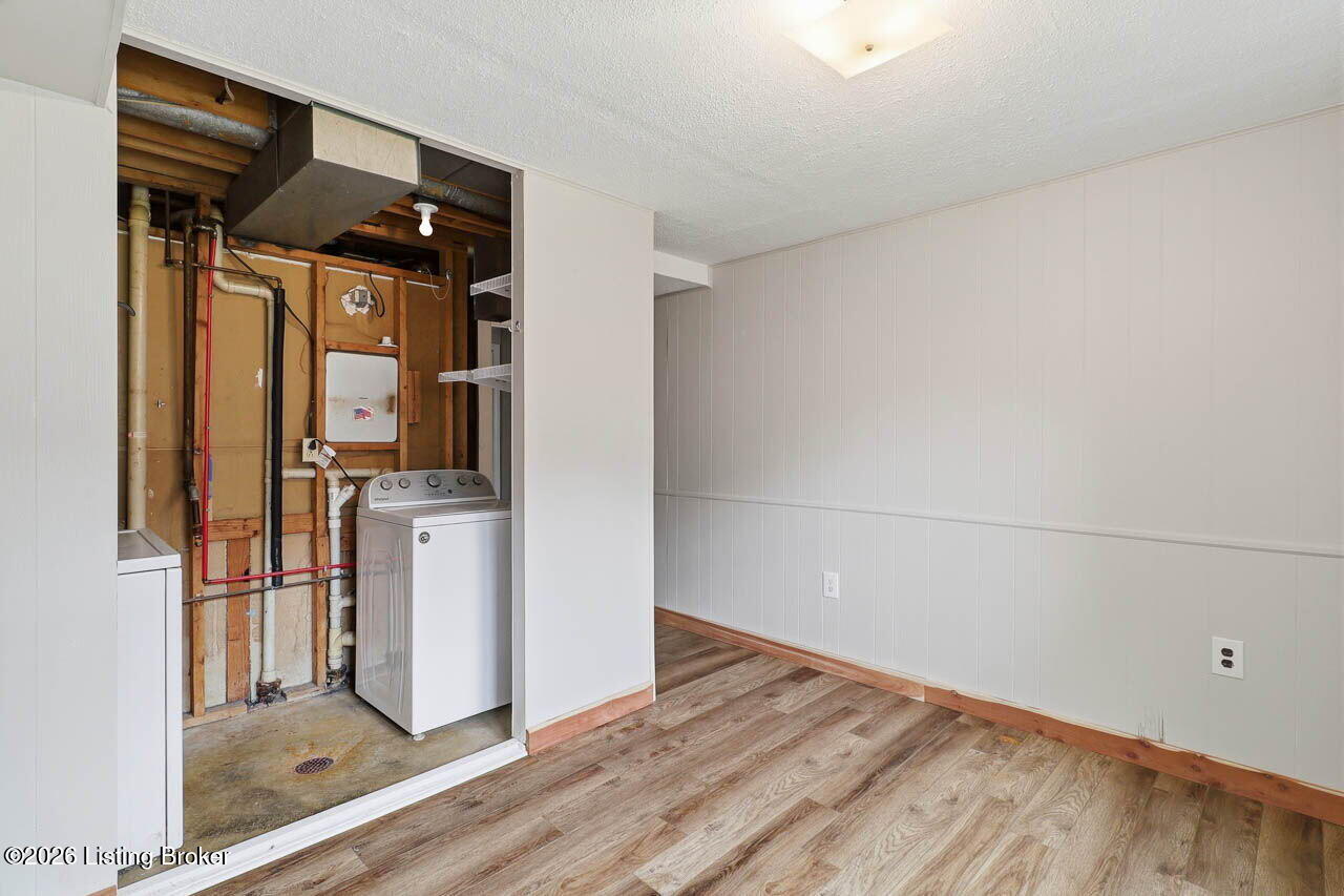 11212 Kendalton Pl