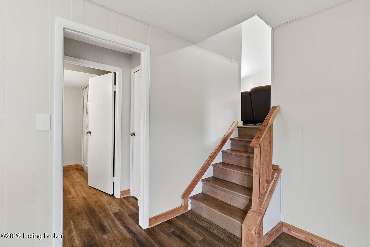 11212 Kendalton Pl