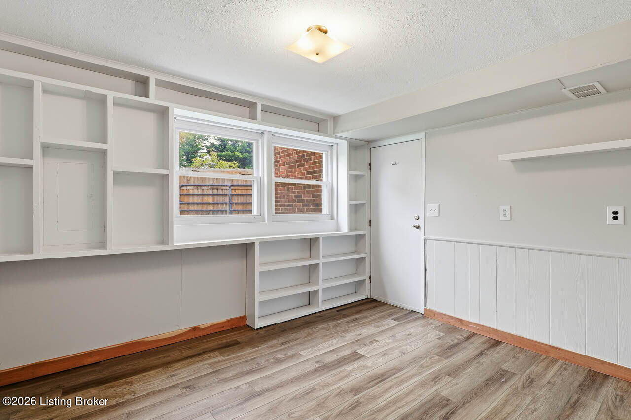 11212 Kendalton Pl