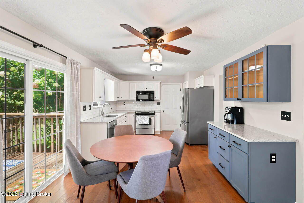 6702 Cassidy Cir