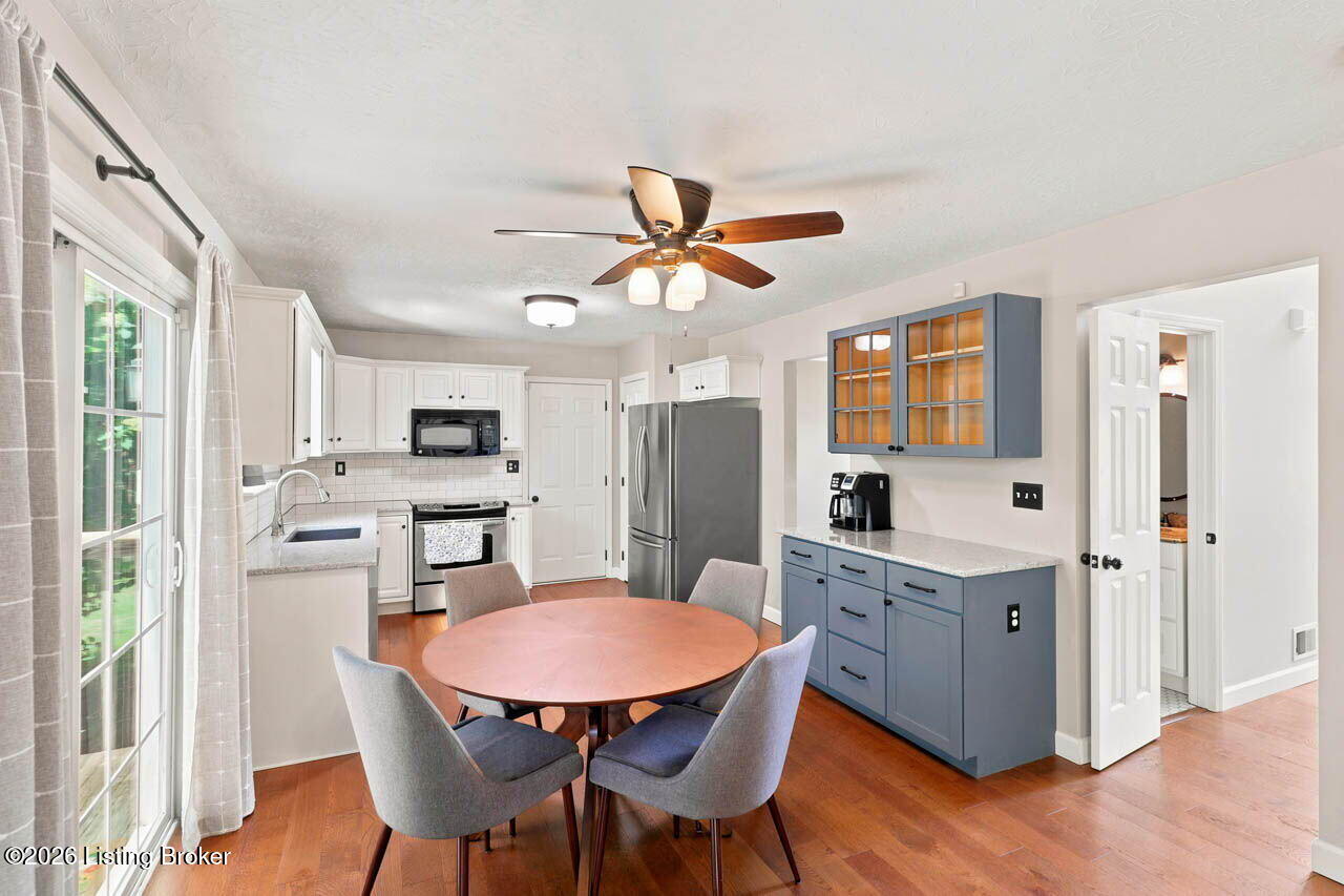 6702 Cassidy Cir