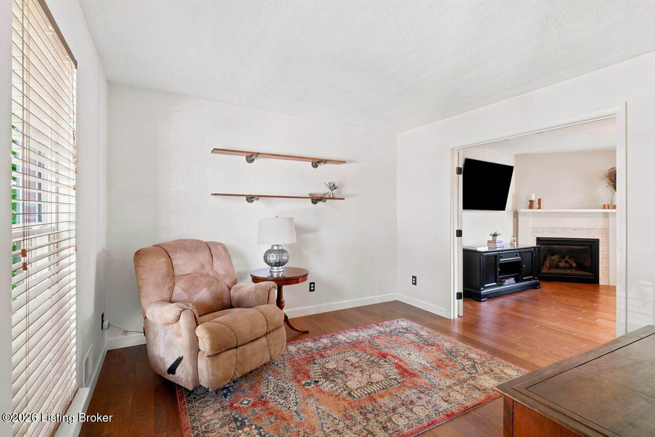 6702 Cassidy Cir