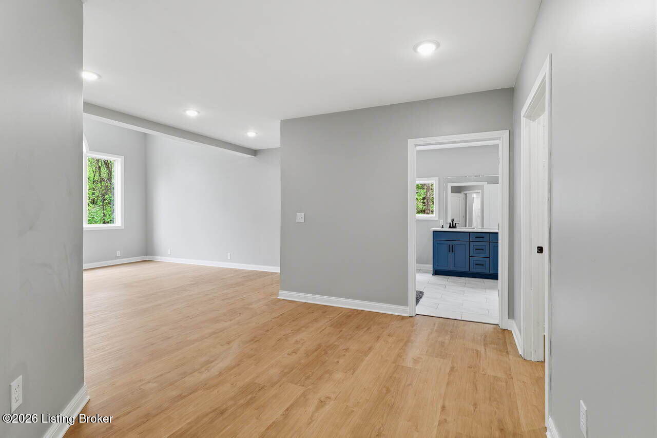 375 Wood Valley Ln