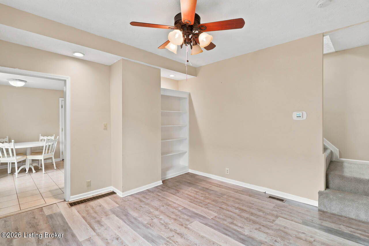 1070 Highland Ave
