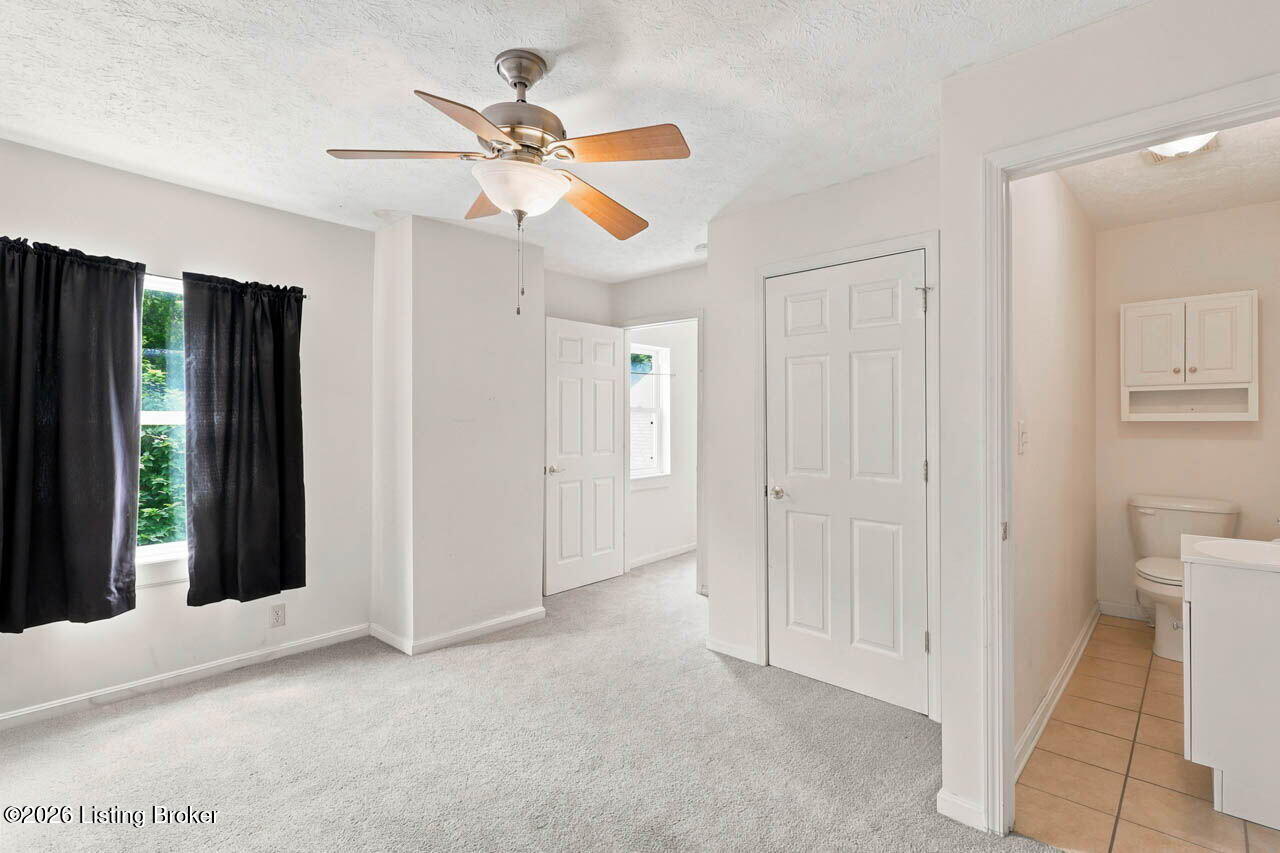 1070 Highland Ave