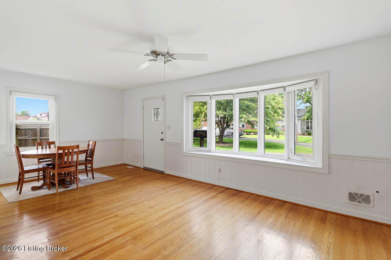 3103 Evon Ct