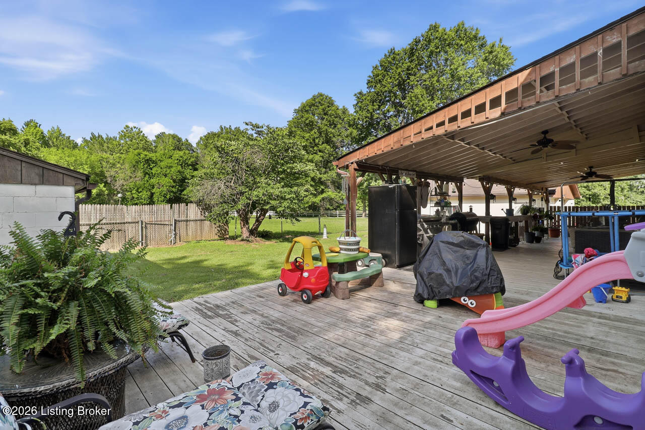 6701 Scenic Trail