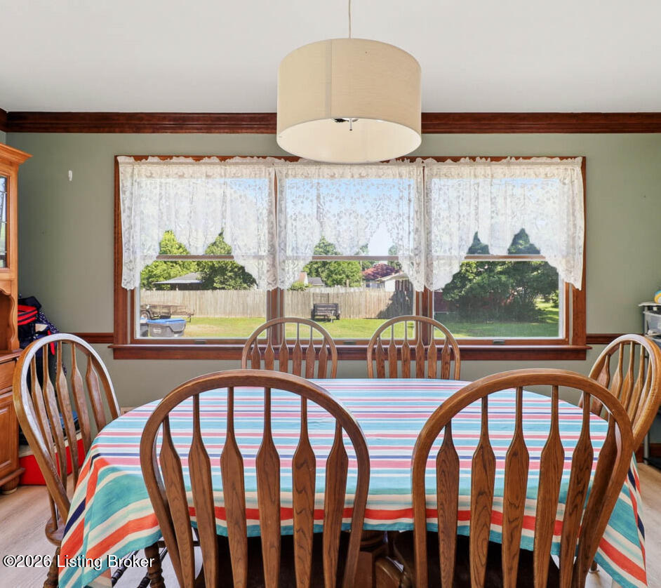 6701 Scenic Trail