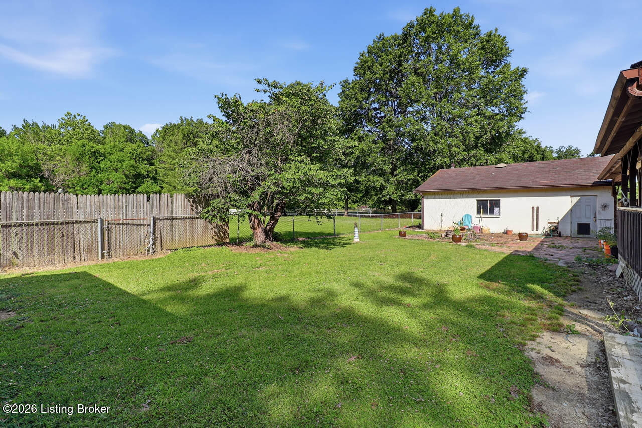 6701 Scenic Trail