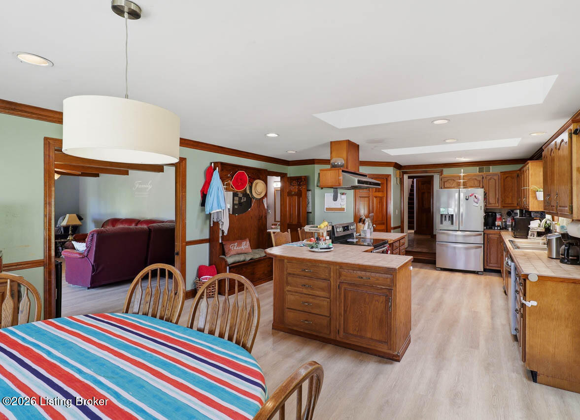 6701 Scenic Trail