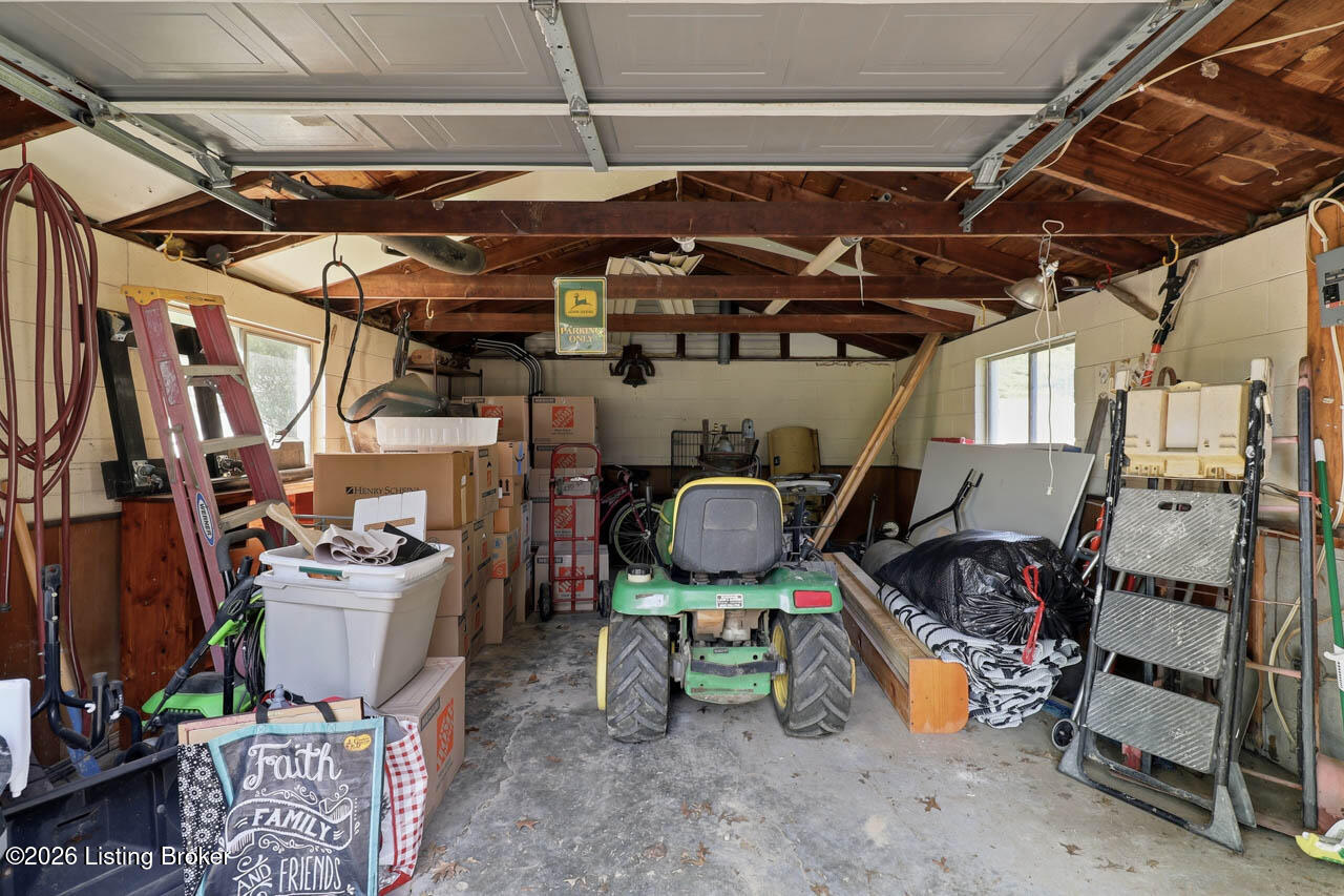 6701 Scenic Trail