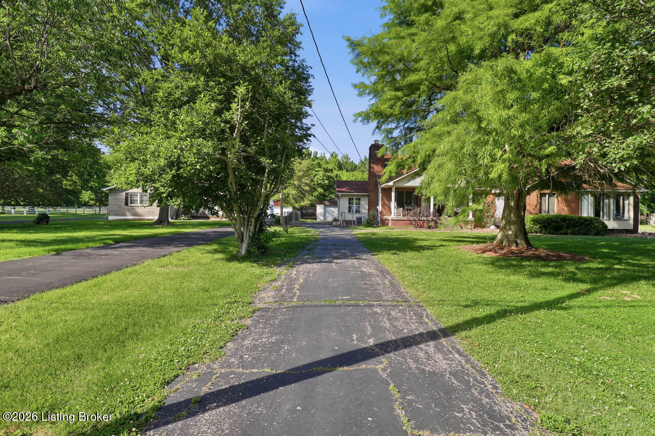 6701 Scenic Trail