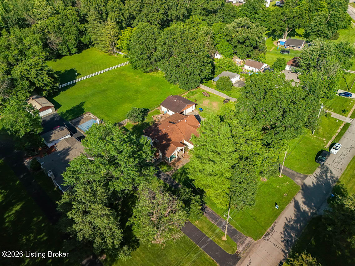 6701 Scenic Trail