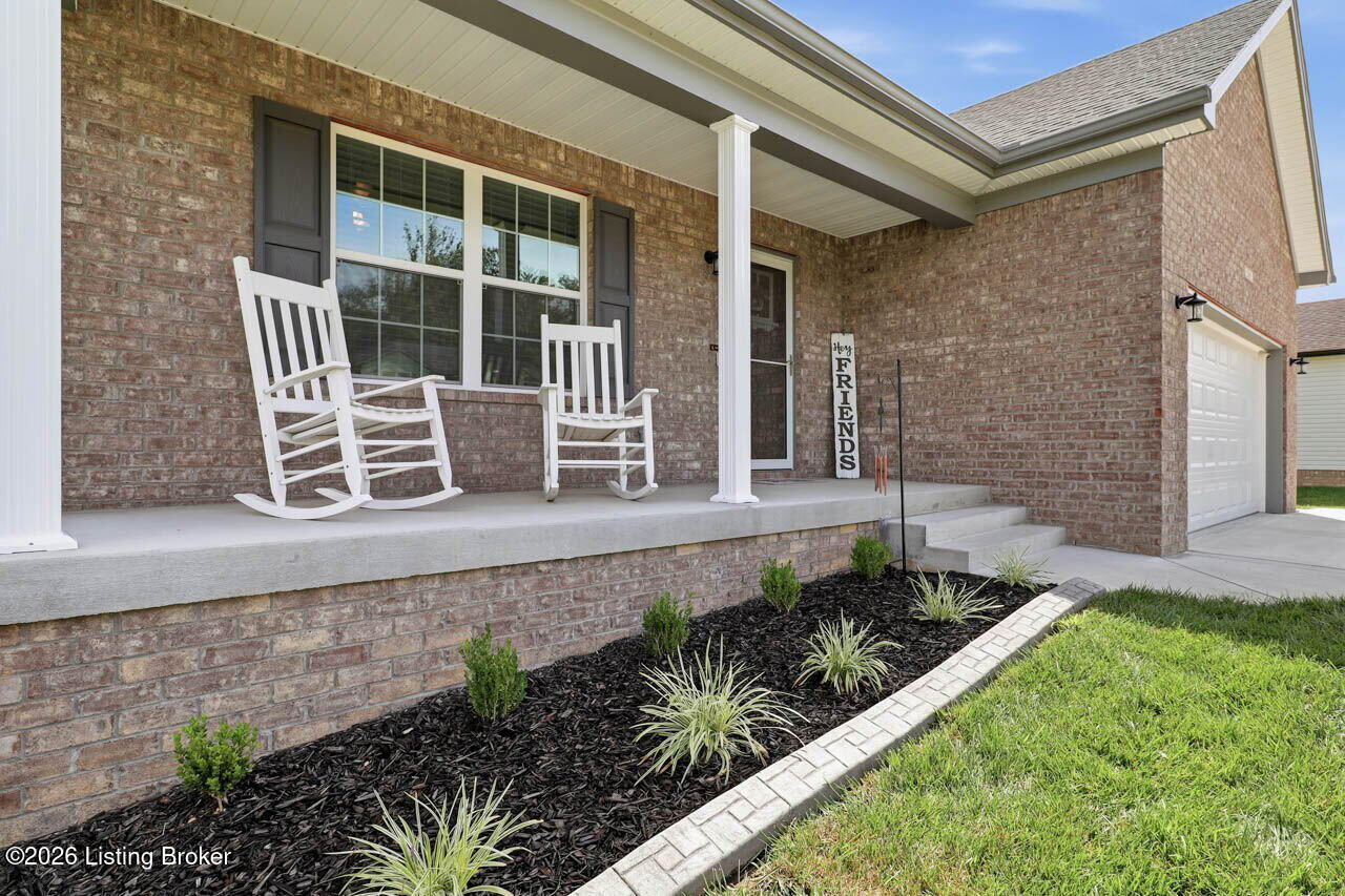 106 Greenwell Crossing