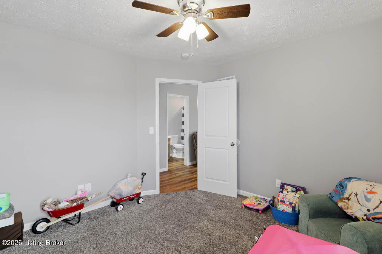 106 Greenwell Crossing