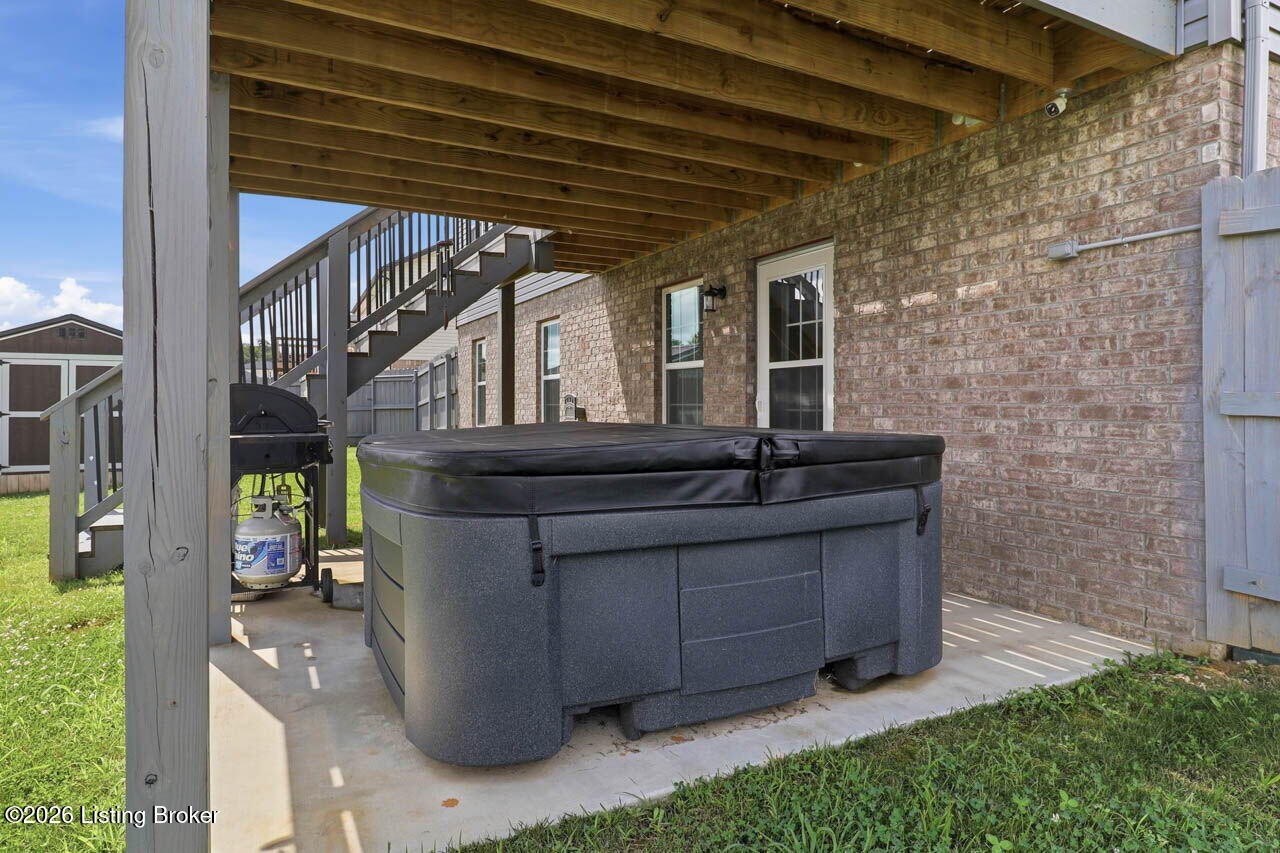 106 Greenwell Crossing