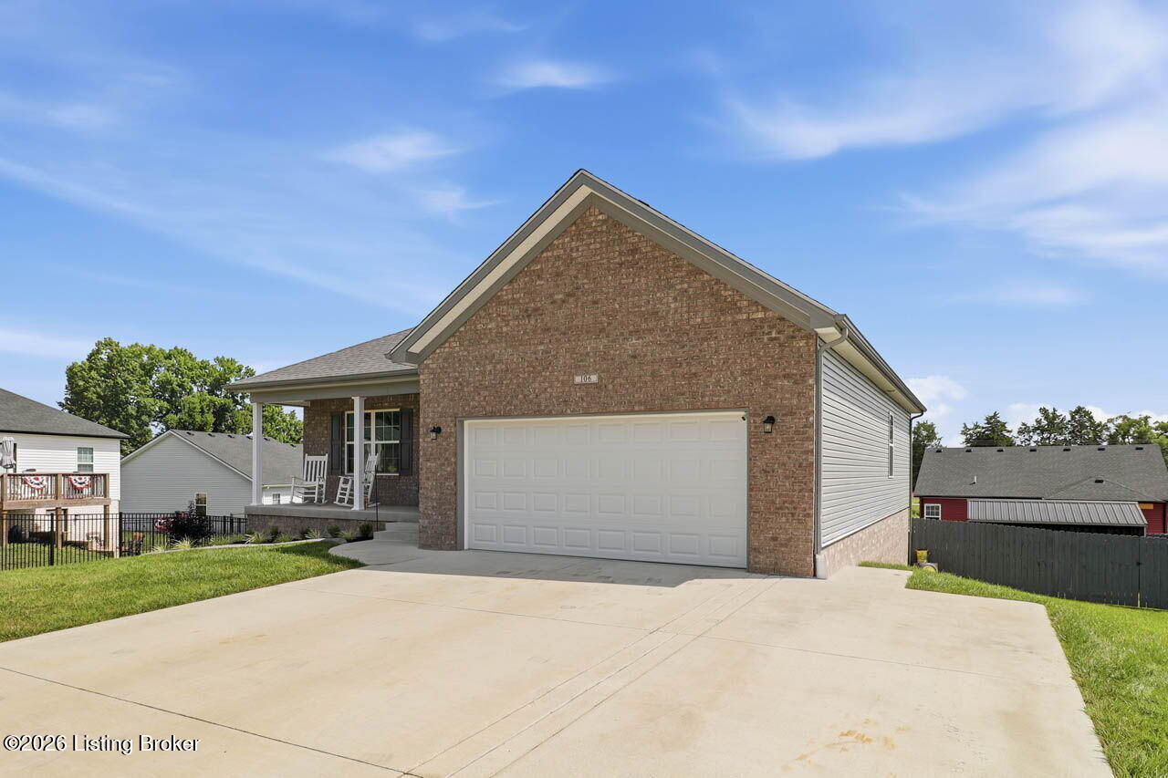 106 Greenwell Crossing