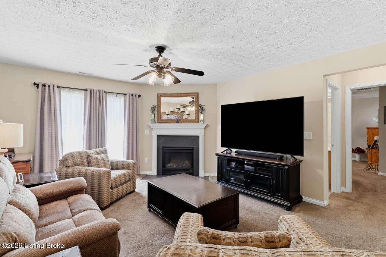 3213 Stony Farm Dr