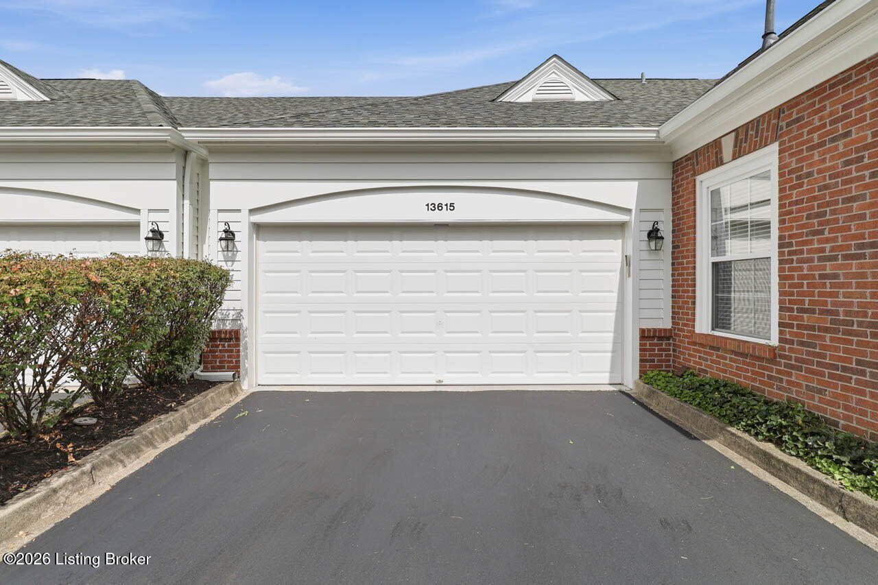 13615 Arbor Crest Cir