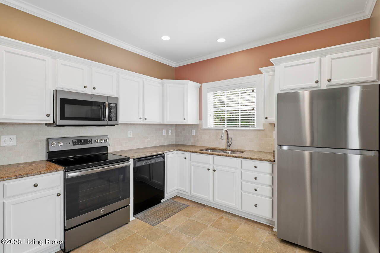 13615 Arbor Crest Cir