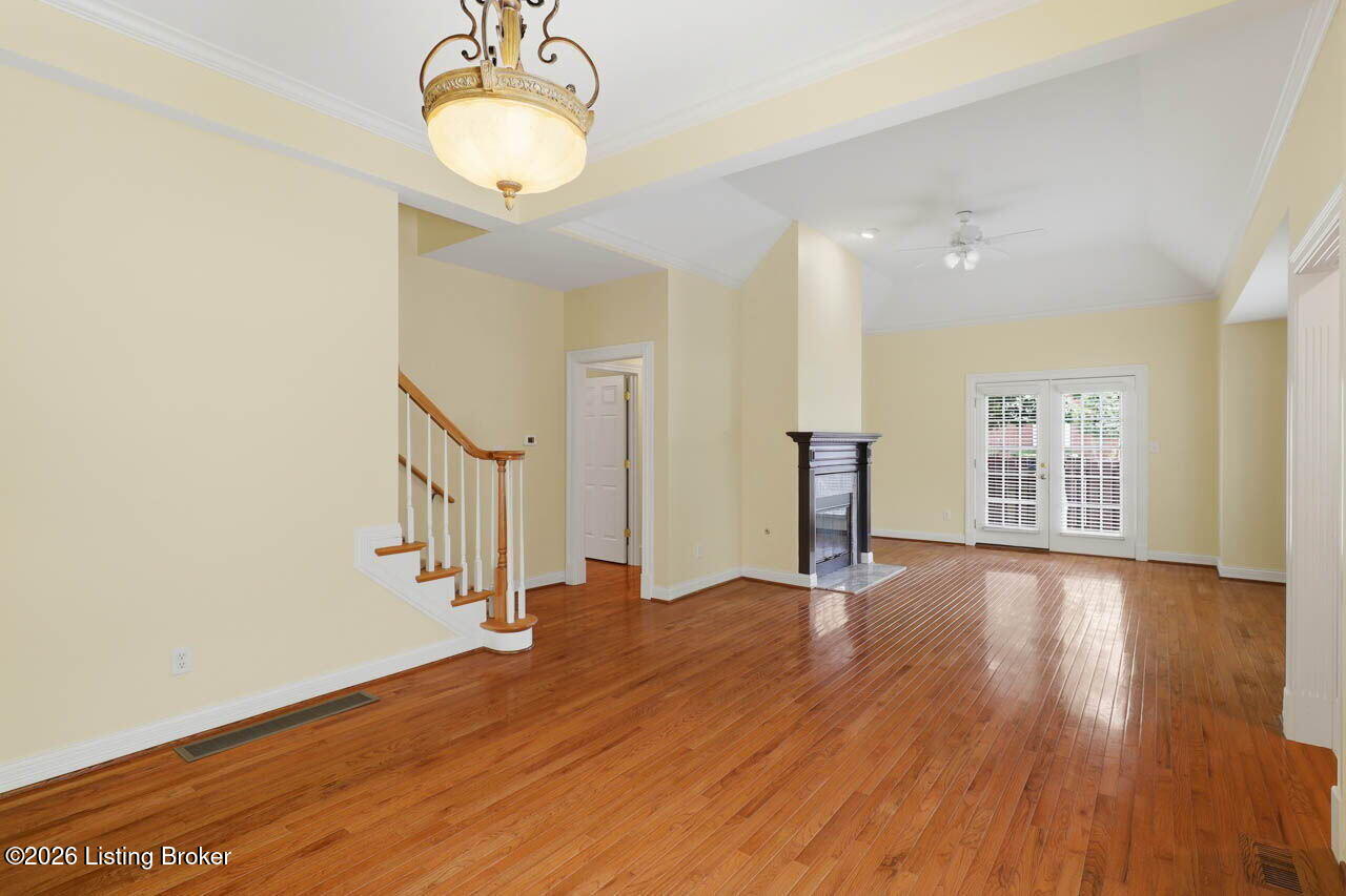13615 Arbor Crest Cir