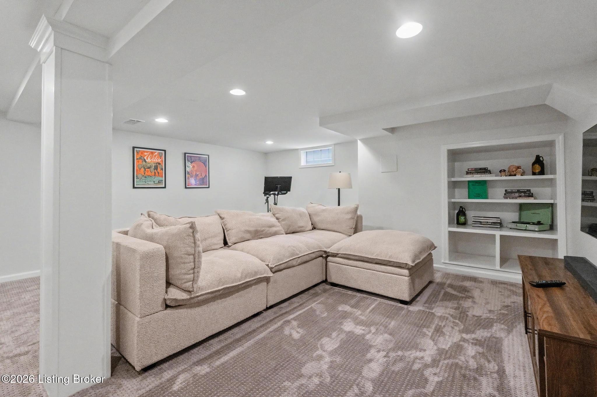 3936 Druid Hills Rd