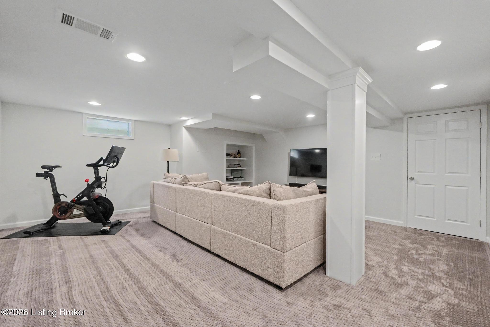 3936 Druid Hills Rd