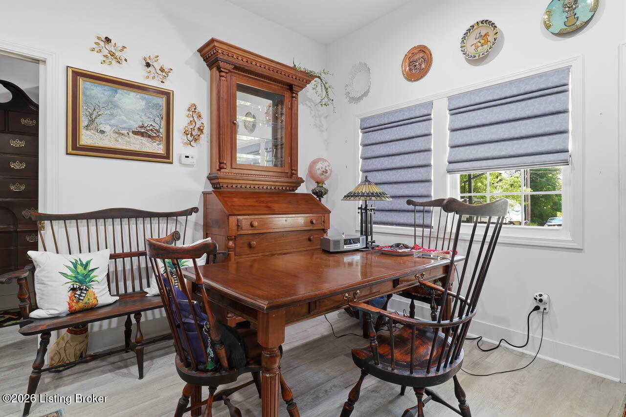 368 Cedar Lake Dr