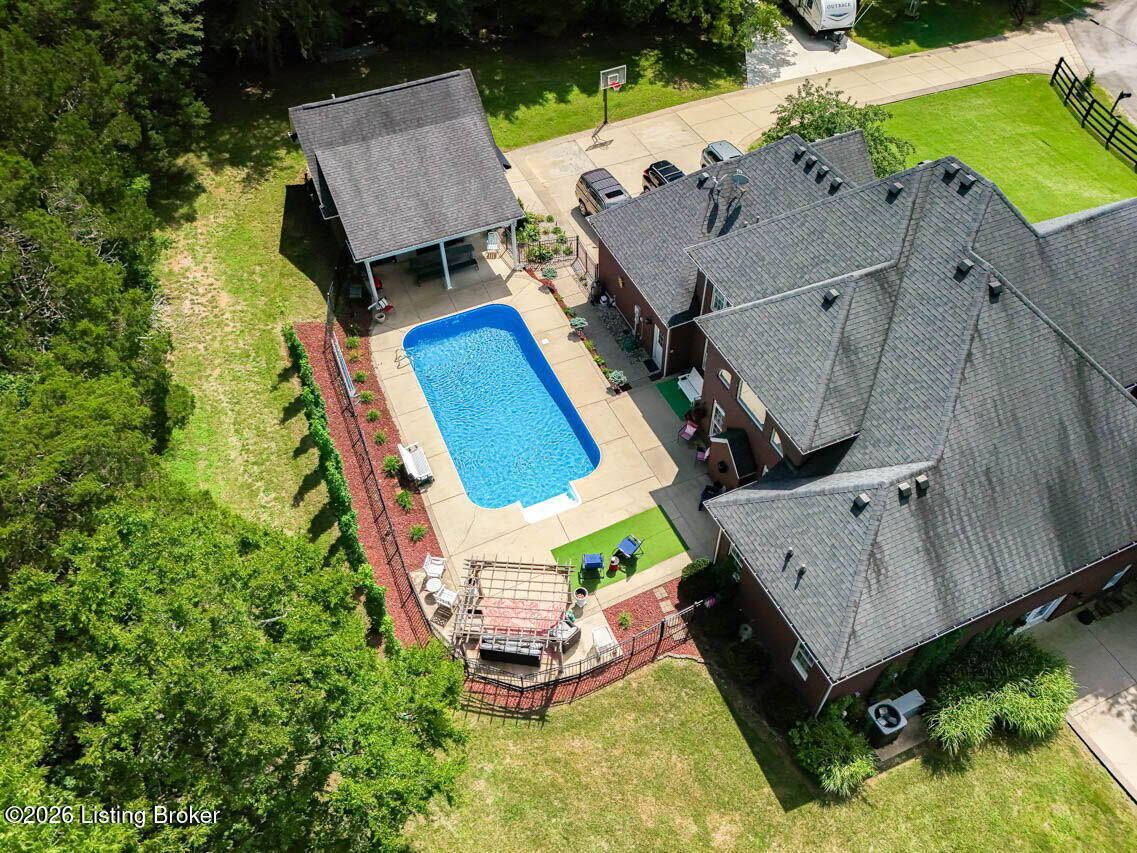 368 Cedar Lake Dr